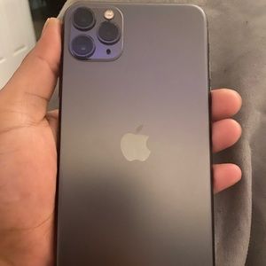 Unlocked Apple iPhone 11 Pro Max 256GB